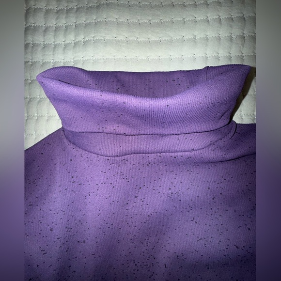 Athleta Flurry base layer ombré turtleneck. worn once. Size Small EUC - Picture 7 of 10